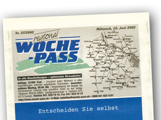 Woche-Pass Jahr 2002, Erste Inserate erschienen vollfarbig | © Woche-Pass AG