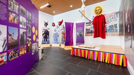 Gemeinsam zünftig: Museum Sankturbanhof und Zunft Heini von Uri verlängern Ausstellung bis Ende November | © Patricia Indergand